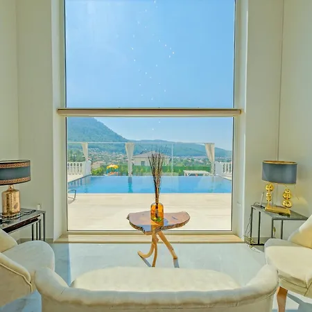 La Blanche Villa *